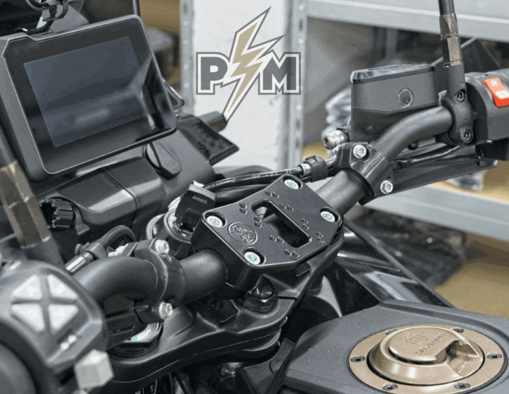 Perun Moto UPPER HANDLEBAR CLAMP 38/40X90 AMPS (suits most GPS mounts)