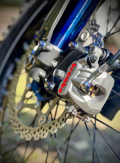 DUCATI DESERT X EXHAST & BRAKES