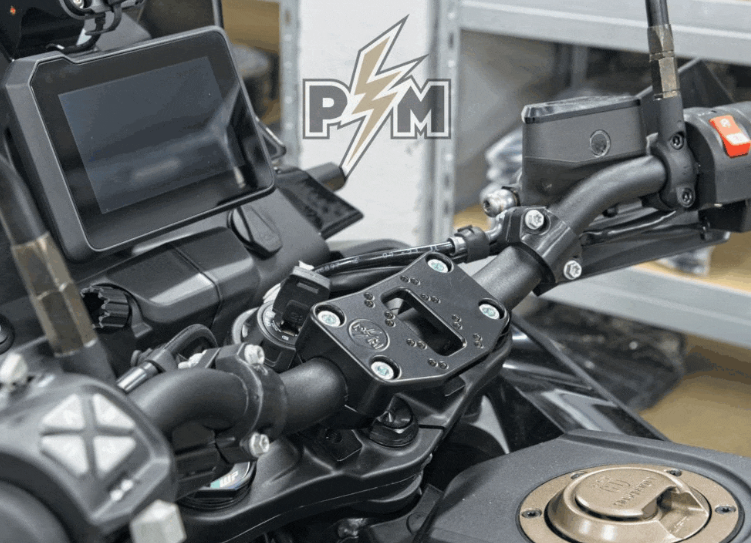 Perun Moto UPPER HANDLEBAR CLAMP 38/40X90 AMPS (suits most GPS mounts)