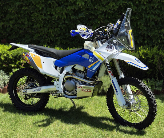 Husqvarna FE MY24/25 Rade Garage Carbon Fibre  Tower Kit