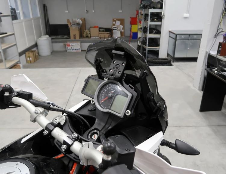 KTM 1090/1190 GPS DASHBOARD MOUNT