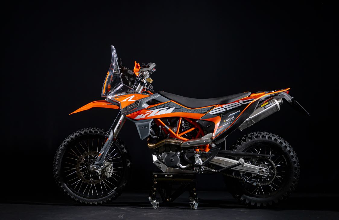 Rade Garage KTM690 K5 Rally kit (Carbon Tower & Tank) 2020-2026