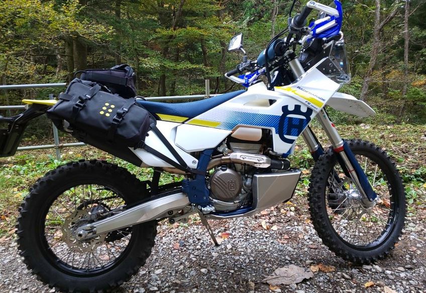 KTM EXC & Husqvarna FE MY24-25 Auxiliary 8ltr Fuel Tank Skid Plate