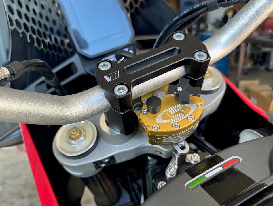 Ducati DX Scott's Damper Kit Sub mount / Riser