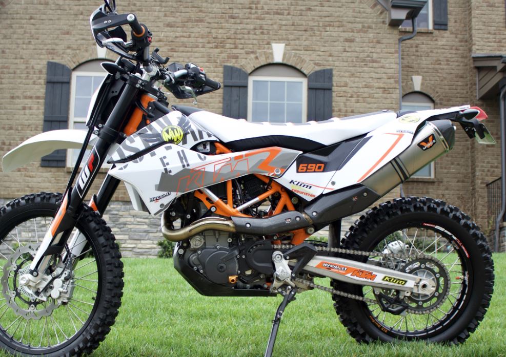 Wings Ti Muffler to suit KTM690 2008-2018
