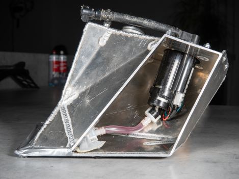 KTM EXC & Husqvarna FE MY24-25 Auxiliary 8ltr Fuel Tank Skid Plate